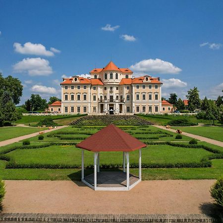 Chateau Liblice Bysice Exterior photo