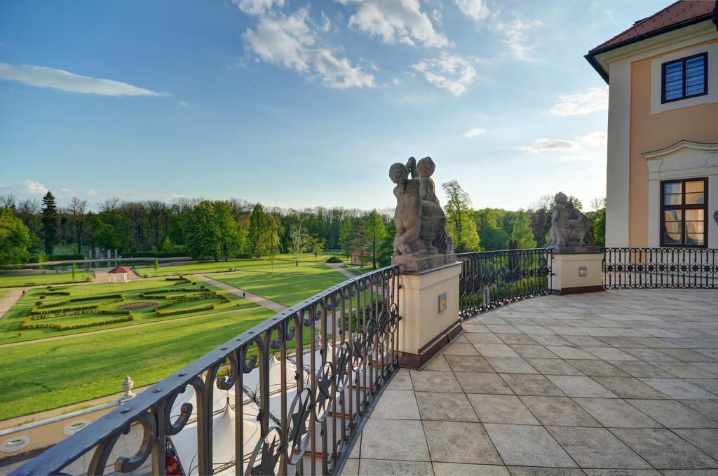 Chateau Liblice Bysice Exterior photo